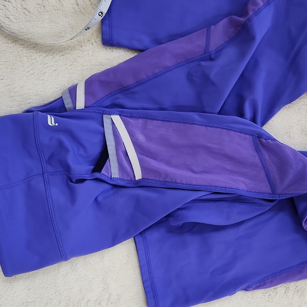 Fabletics Purple 365 Motion Leggings with Mesh Sides Women's Size Medium Workout